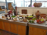 Der Speisesaal mit Buffet im Agapi Beach Hotel in Ammoudara (GR).
